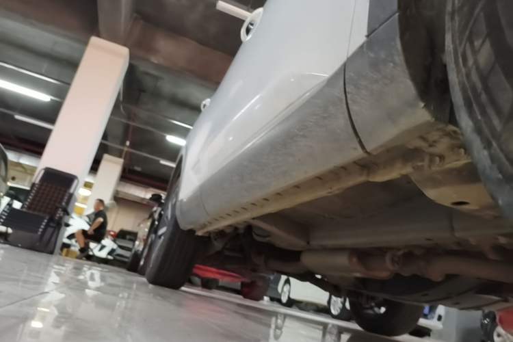 Used Haval F7 2020 1.5T Two-Wheel Drive i-Type Right Side Sill