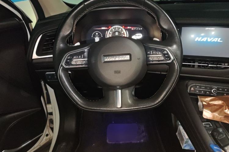 Used Haval F7 2020 2.0T Two-Wheel Drive i-Van Steering Wheel