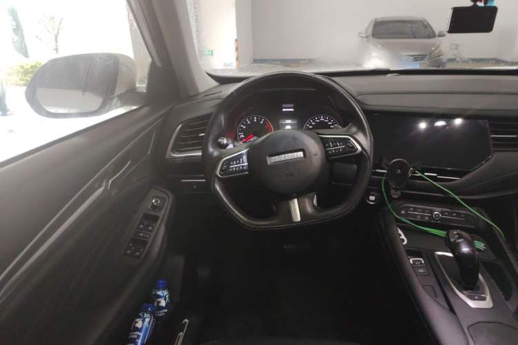 Used Haval F7 2020 1.5T Two-Wheel Drive iShow Steering Wheel