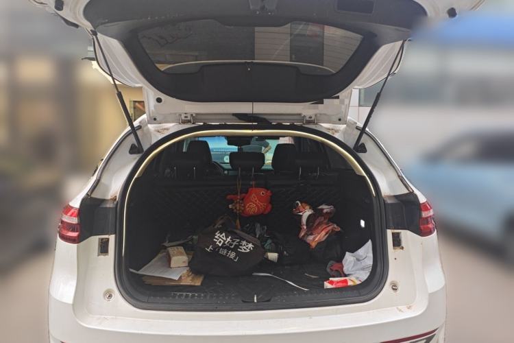 Used Haval F7 2020 1.5T Two-Wheel Drive i-Trend Trunk