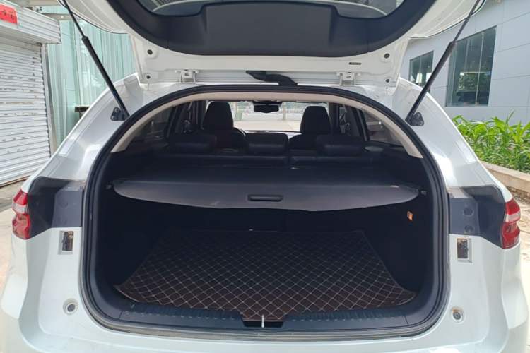 Used Haval F7 2020 1.5T Two-Wheel Drive i-Trend Trunk