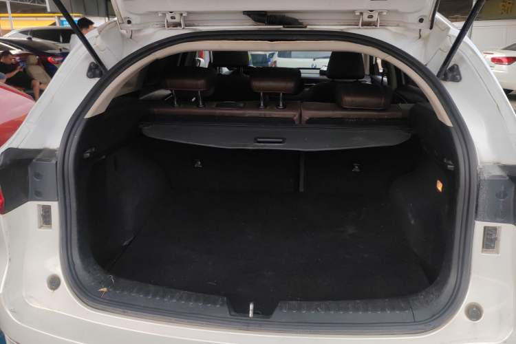 Used Haval F7 2020 1.5T Two-Wheel Drive i-Trend Trunk