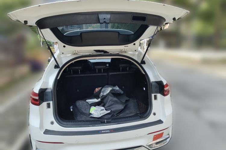 Used Haval F7 2020 1.5T Two-Wheel Drive i-Trend Trunk