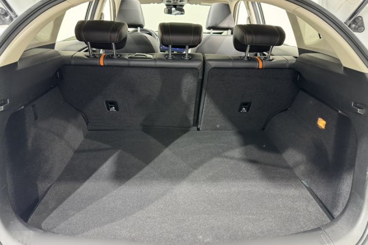 Used Haval F7 2020 1.5T Two-Wheel Drive iCool Trunk