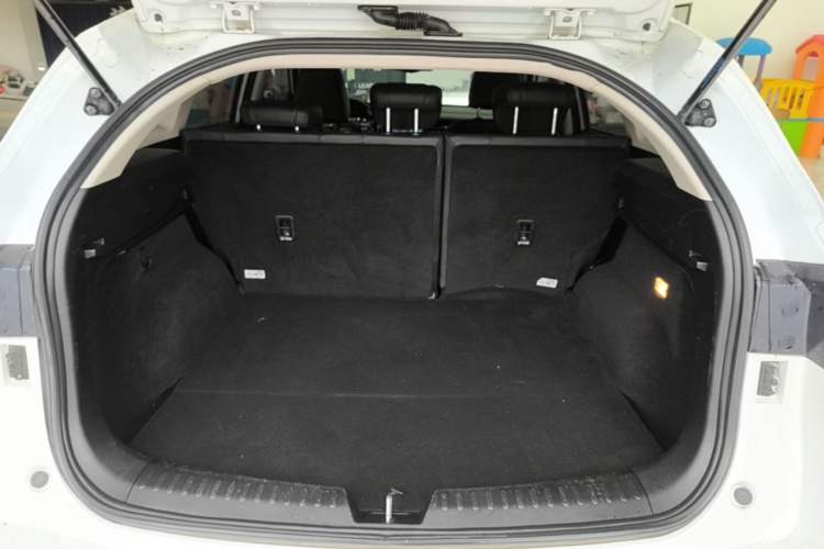 Used Haval F7 2020 1.5T Two-Wheel Drive i-Trend Trunk