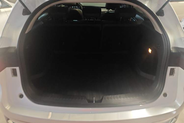 Used Haval F7 2020 1.5T Two-Wheel Drive i-Type Trunk