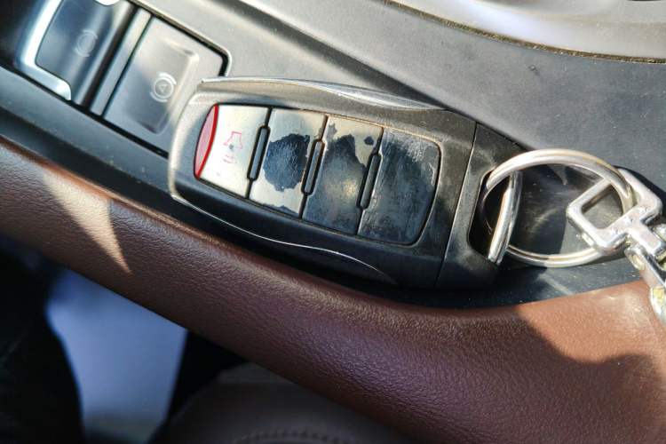 Used Haval F7 2020 2.0T All-Wheel Drive iJoy Vehicle Key