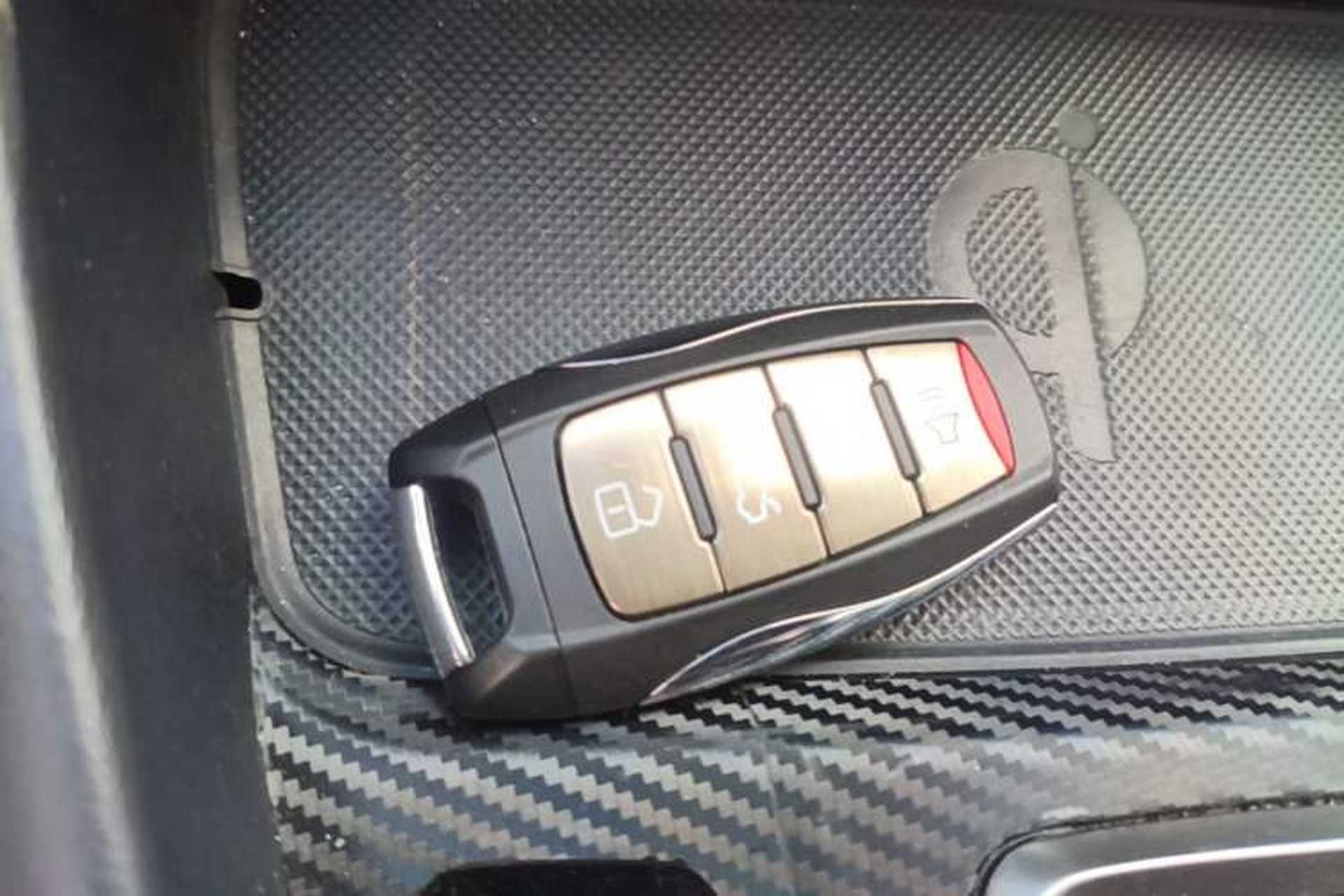 Used Haval F7 2020 2.0T All-Wheel Drive iJoy Vehicle Key