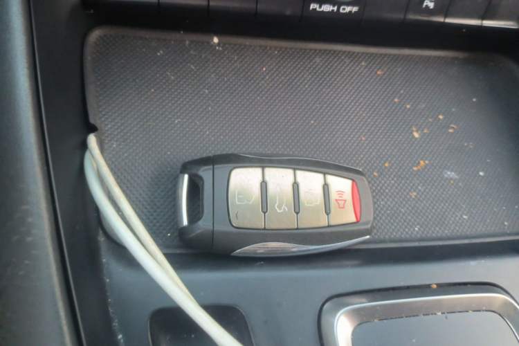 Used Haval F7 2020 2.0T Two-Wheel Drive i-Active Vehicle Key