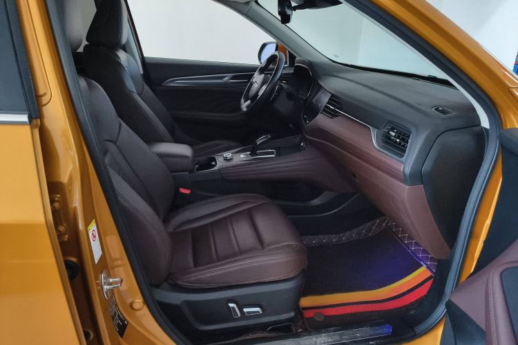 Used Haval F7 2020 2.0T All-Wheel Drive iJoy Right Front Seat