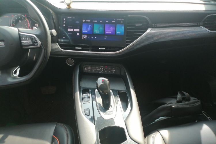 Used Haval F7 2021 2.0T All-Wheel Drive iJoy Audio And AC Panel