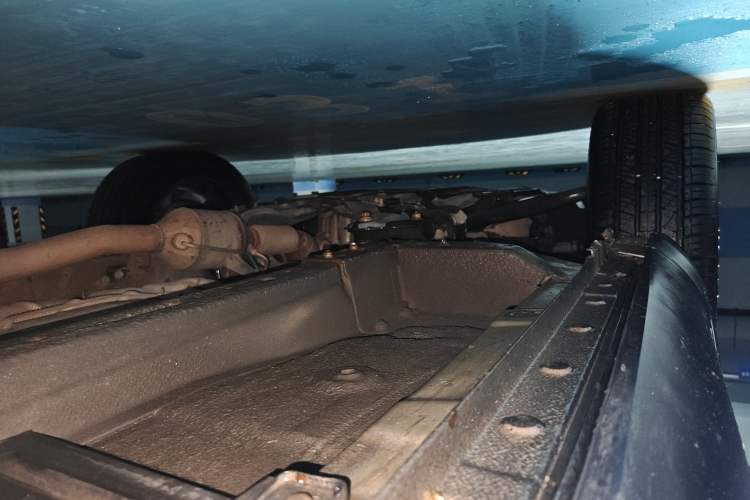 Used Haval F7 2021 1.5T Two-Wheel Drive i-Type Chassis Front Left