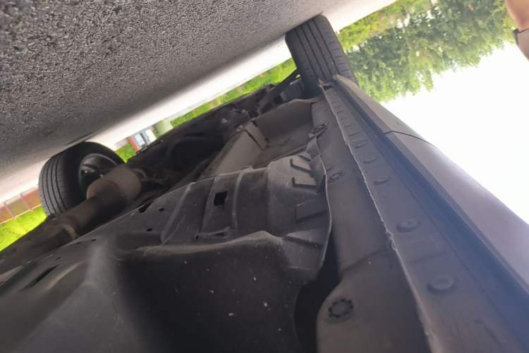 Used Haval F7 2021 2.0T Two-Wheel Drive i-Van Chassis Rear Left