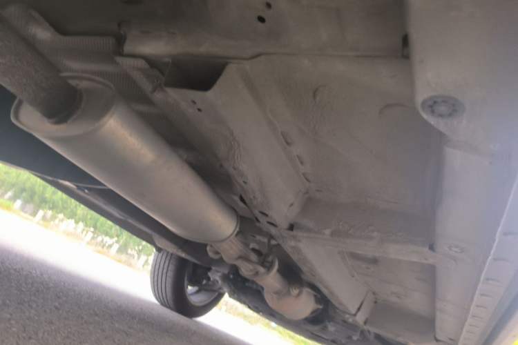Used Haval F7 2021 2.0T Two-Wheel Drive i-Van Chassis Rear Right