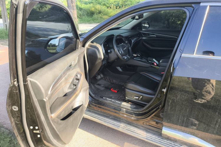 Used Haval F7 2021 2.0T All-Wheel Drive iJoy Driver Seat