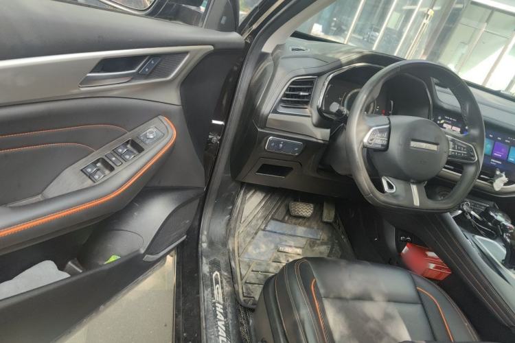 Used Haval F7 2021 2.0T Two-Wheel Drive i-Active Driver Seat