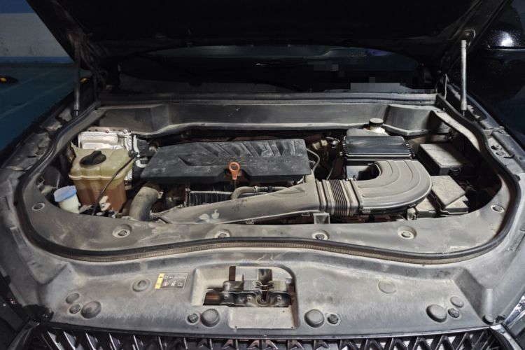 Used Haval F7 2021 1.5T Two-Wheel Drive i-Type Engine Bay