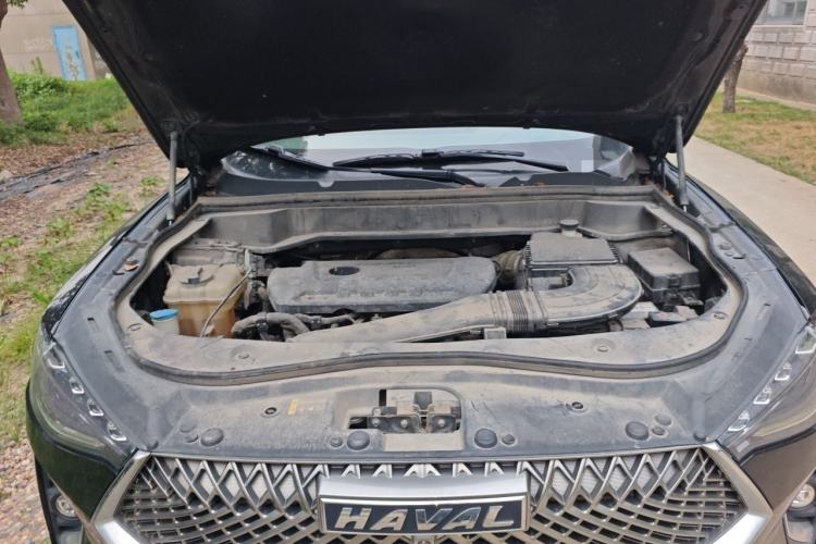 Used Haval F7 2021 2.0T All-Wheel Drive iJoy Engine Bay