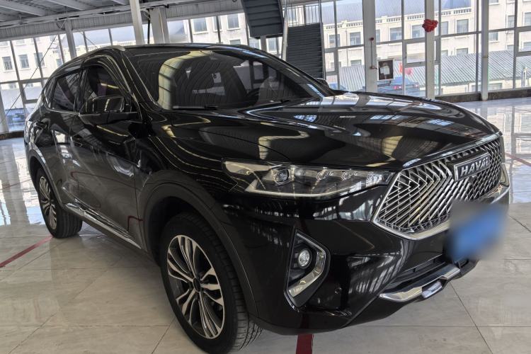 Used Haval F7 2021 2.0T All-Wheel Drive iJoy Exterior 2