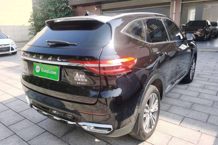 Used Haval F7 2021 2.0T All-Wheel Drive iJoy Exterior 3
