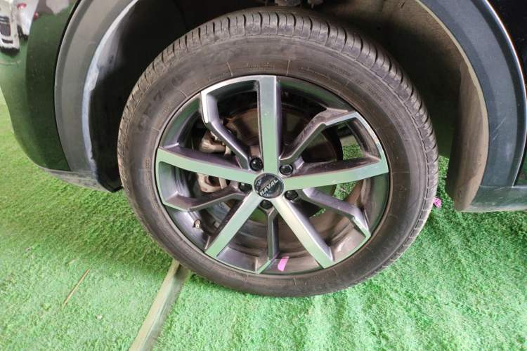 Used Haval F7 2021 1.5T Two-Wheel Drive iXuan Exterior 4