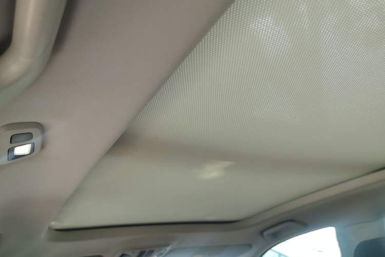 Used Haval F7 2021 1.5T Two-Wheel Drive i-Type Headliner