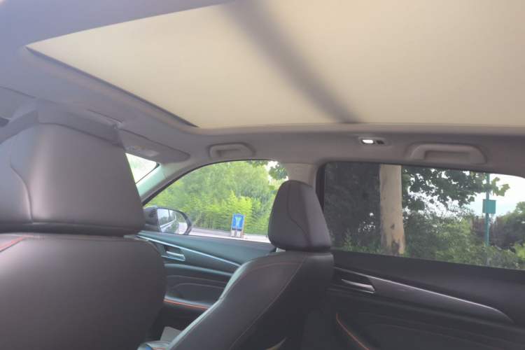 Used Haval F7 2021 2.0T Two-Wheel Drive i-Van Headliner
