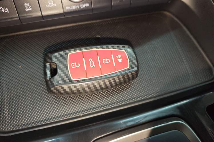 Used Haval F7 2021 1.5T Two-Wheel Drive i-Trend Interior 1