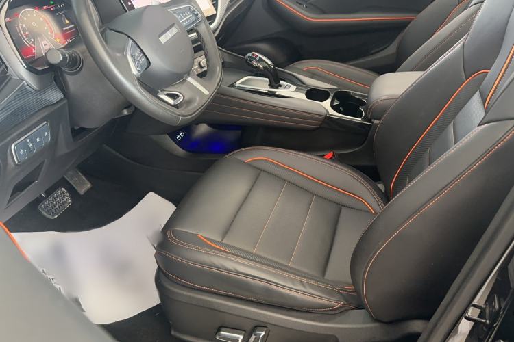 Used Haval F7 2021 2.0T All-Wheel Drive iJoy Interior 1