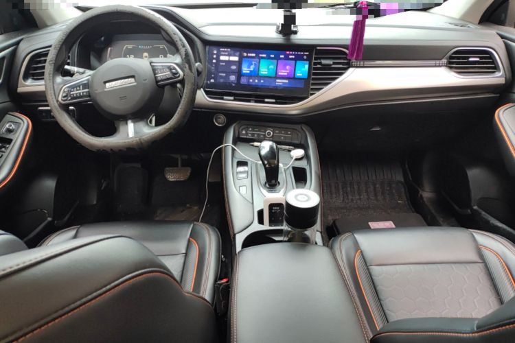 Used Haval F7 2021 1.5T Two-Wheel Drive iXuan Interior 2