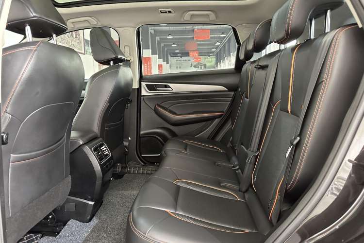 Used Haval F7 2021 1.5T Two-Wheel Drive i-Type Interior 3