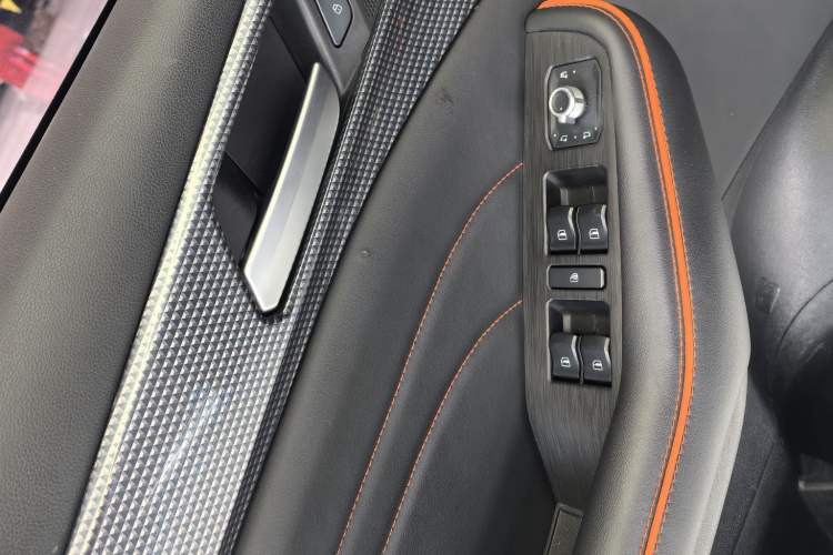 Used Haval F7 2021 2.0T All-Wheel Drive iJoy Interior 7