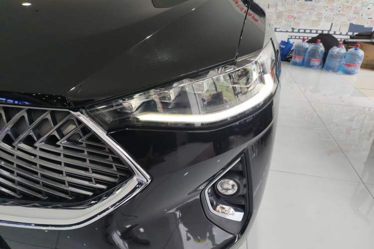 Used Haval F7 2021 1.5T Two-Wheel Drive iXuan Left Front Headlight