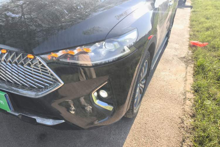 Used Haval F7 2021 2.0T All-Wheel Drive iJoy Left Front Headlight