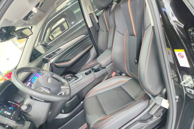 Used Haval F7 2021 1.5T Two-Wheel Drive iXuan Left Front Seat