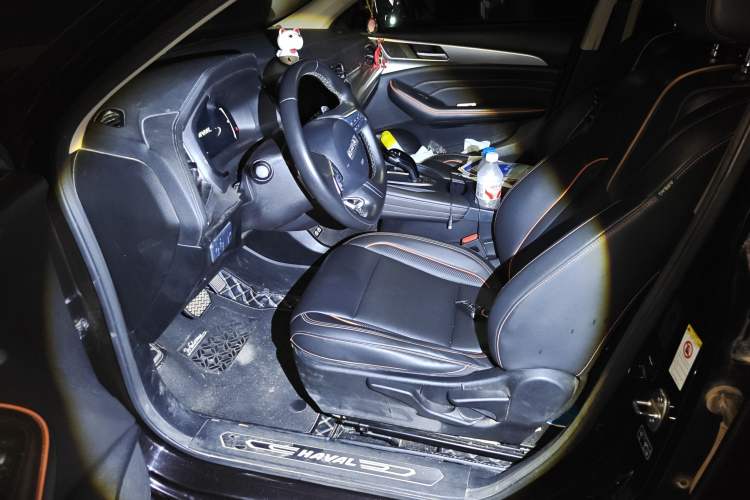 Used Haval F7 2021 1.5T Two-Wheel Drive iXuan Left Front Seat