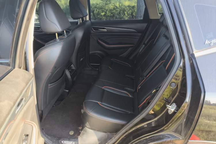 Used Haval F7 2021 2.0T All-Wheel Drive iJoy Left Rear Seat
