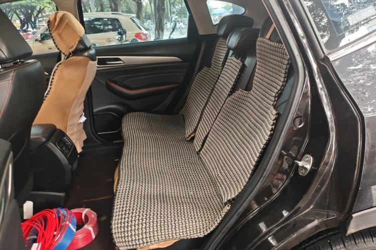 Used Haval F7 2021 1.5T Two-Wheel Drive iXuan Left Rear Seat