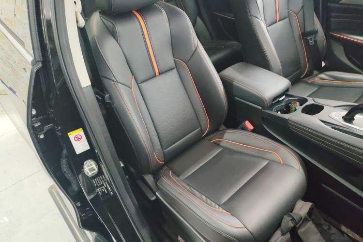 Used Haval F7 2021 1.5T Two-Wheel Drive iXuan Right Front Seat