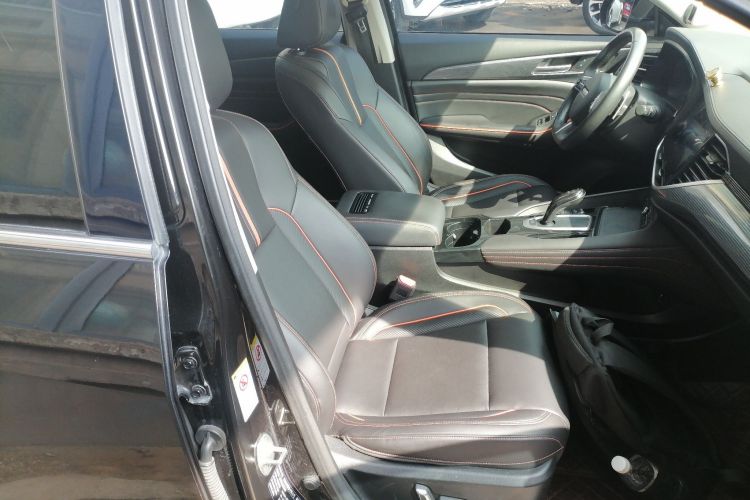 Used Haval F7 2021 2.0T All-Wheel Drive iJoy Right Front Seat
