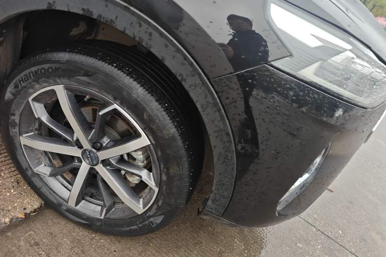 Used Haval F7 2021 1.5T Two-Wheel Drive iXuan Right Front Wheel Hub