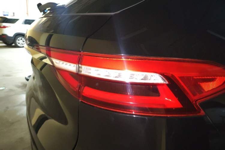 Used Haval F7 2021 1.5T Two-Wheel Drive i-Trend Right Rear Taillight