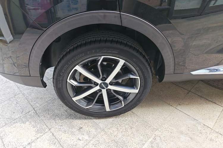 Used Haval F7 2021 1.5T Two-Wheel Drive i-Type Right Rear Wheel Hub
