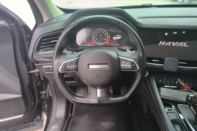 Used Haval F7 2021 2.0T Two-Wheel Drive i-Van Steering Wheel