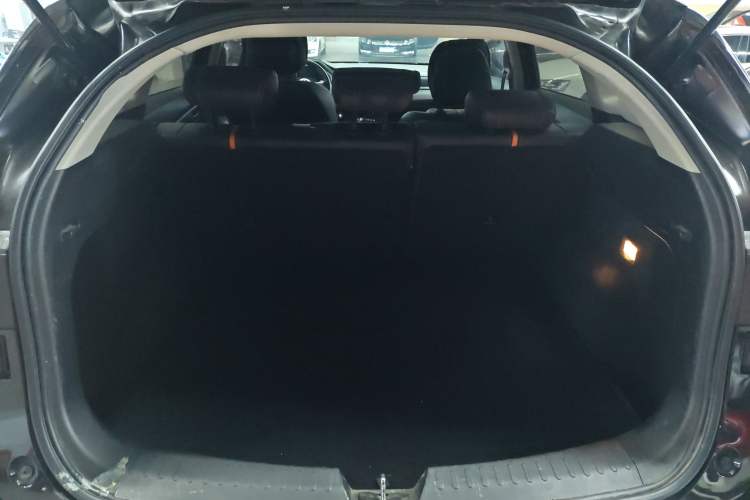 Used Haval F7 2021 1.5T Two-Wheel Drive i-Type Trunk