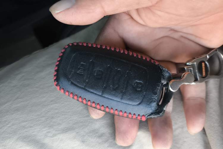 Used Haval F7 2021 2.0T All-Wheel Drive iJoy Vehicle Key