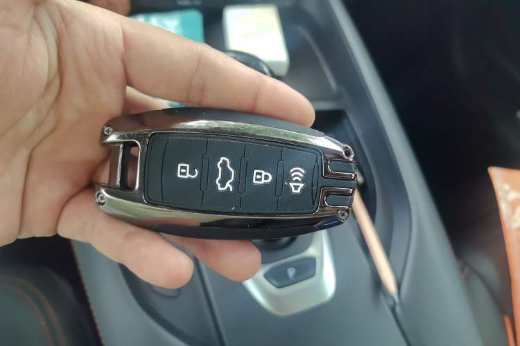 Used Haval F7 2021 1.5T Two-Wheel Drive i-Type Vehicle Key