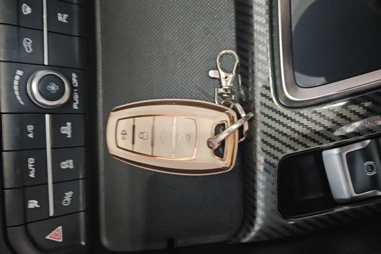 Used Haval F7 2021 1.5T Two-Wheel Drive iXuan Vehicle Key