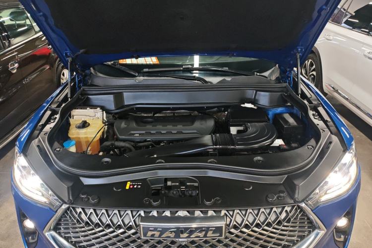 Used Haval F7 2021 2.0T Two-Wheel Drive i-Active Engine Bay
