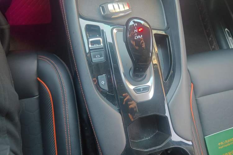 Used Haval F7 2021 1.5T Two-Wheel Drive i-Trend Gear Lever